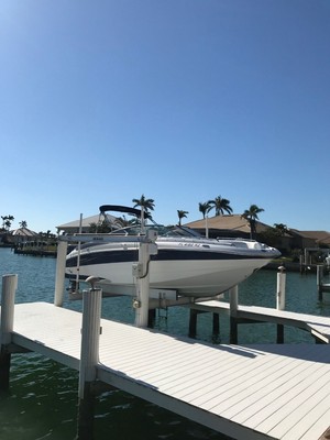 2008 AZURE az240 -DECK BOAT