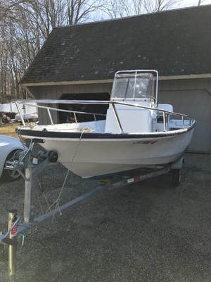 Boston Whaler 15