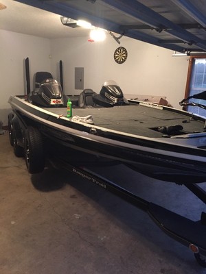 2016 Ranger 521C Black Out Edition Bass Boat “Super Low Hours”