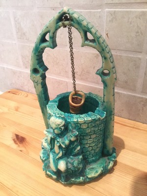 Vintage Chinese Ashtray Well with Flute Player