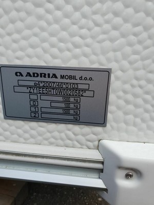 Wohnwagen Adria 472PU
