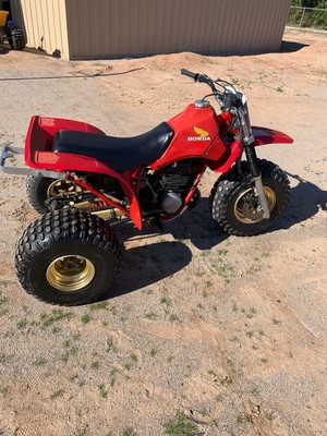 1983 Honda ATC 250r 3 wheeler