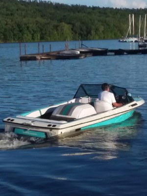 Ski Brendella comp ski boat