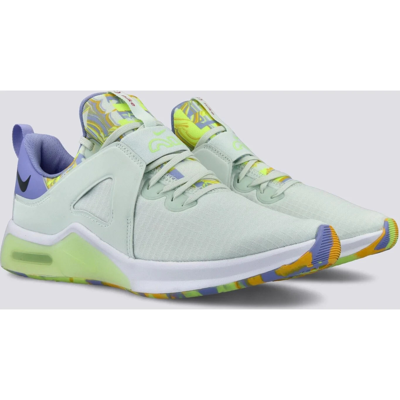 Cute!トレーニングSneakers!☆ Nike Air Max Bella TR 4 Premium Nike Air Max Bella TR 4 White Women's Training Shoes - Size