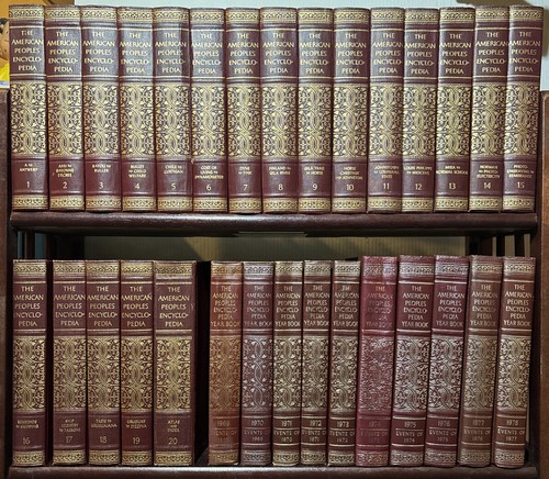 洋書 ① THE AMERICAN PEOPLES ENCYCLOPEDIA The American Peoples Encyclopedia [Complete Set]: Books