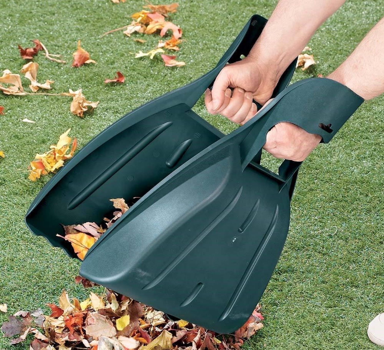 Leaf Scoops Garden Lawn Leaves Hand Rake Scoop Gardening Grass Grabber Tool Pair