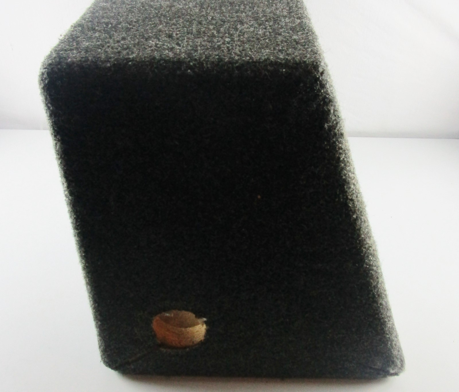Vintage Kicker Comp Speaker Subwoofer Box Old School Wood Carpet Covering