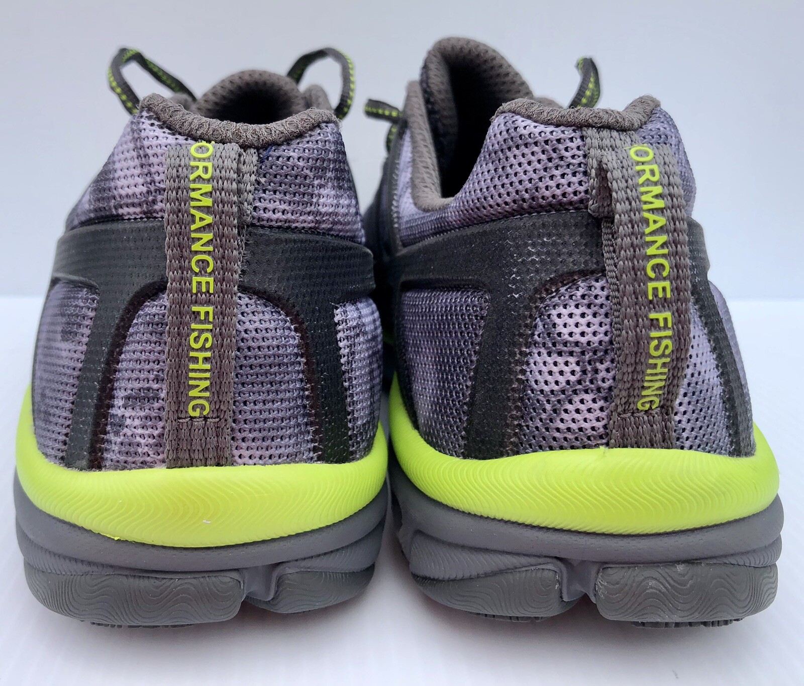 HUK Performance Attack Shoe Fishing Boating Sneaker Size 10 Green MSRP $84.99