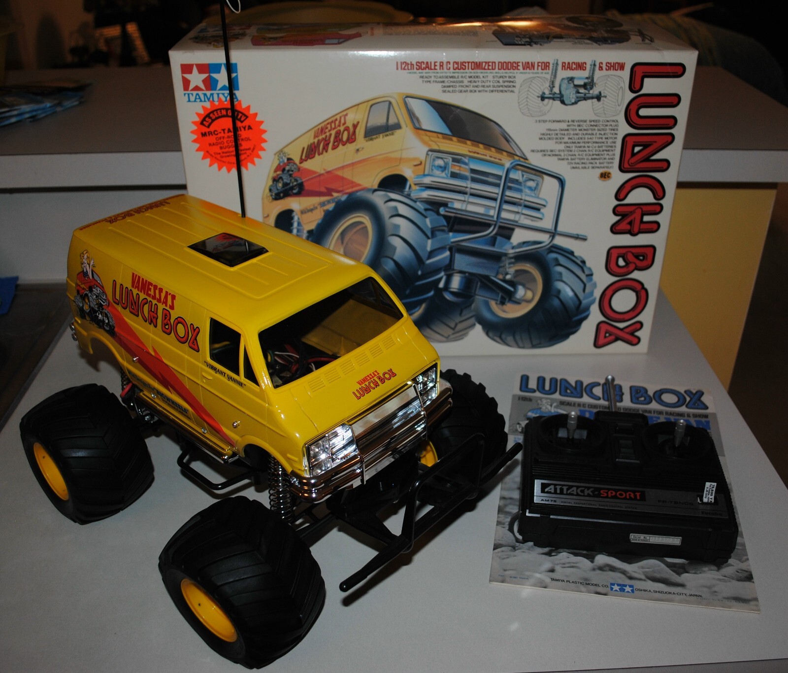 1987 First Original | Tamiya Vanessas Lunch Box