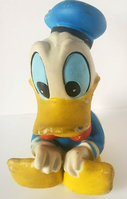 Walt Disney's Donald Duck 4'' Plastic Squeeze Toy   DD#77