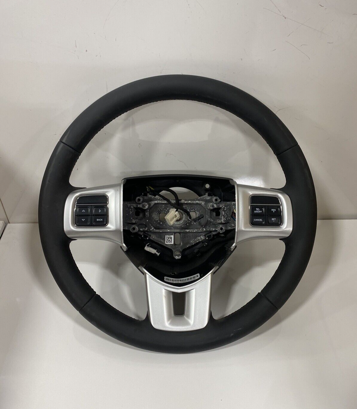 2017 dodge journey steering wheel size discount