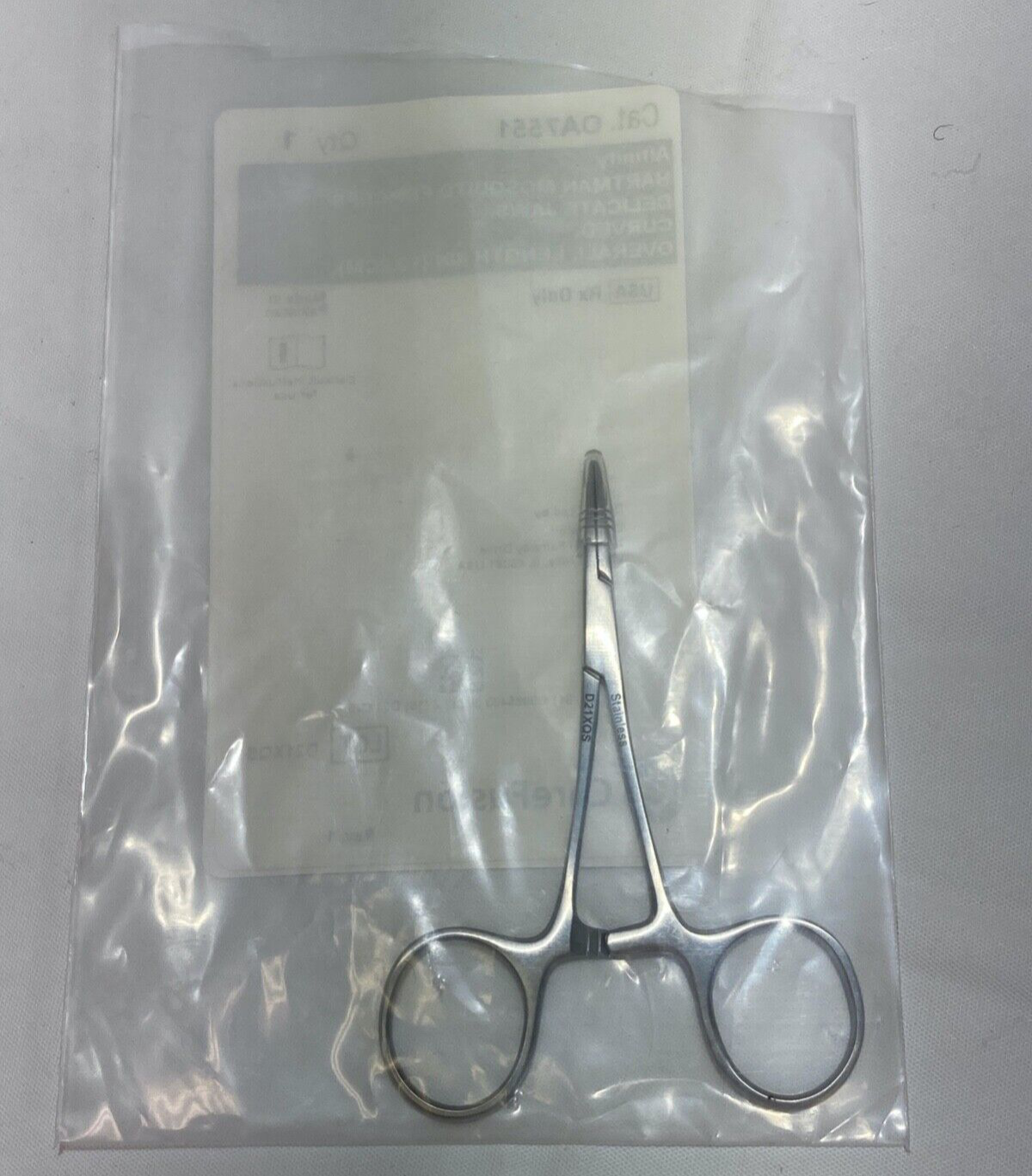 V. Mueller Affinity OA7551  Mosquito Forcep Curved Delicate Jaws L: 4"