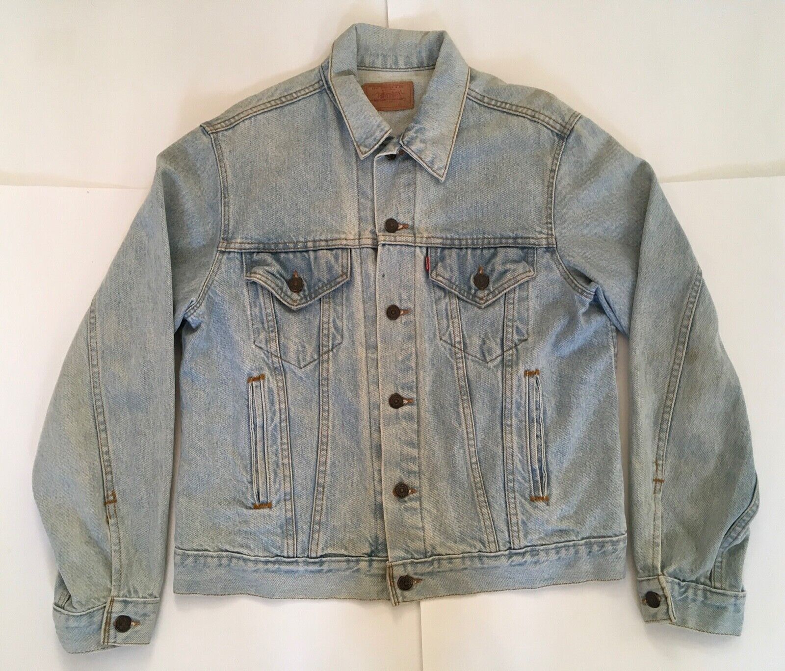Vintage Levis Mens Red Tab Denim Jean Jacket WPL 423 Sz S Vintage Levis Mens Red Tab Denim Jean Jacket WPL 423 Sz S