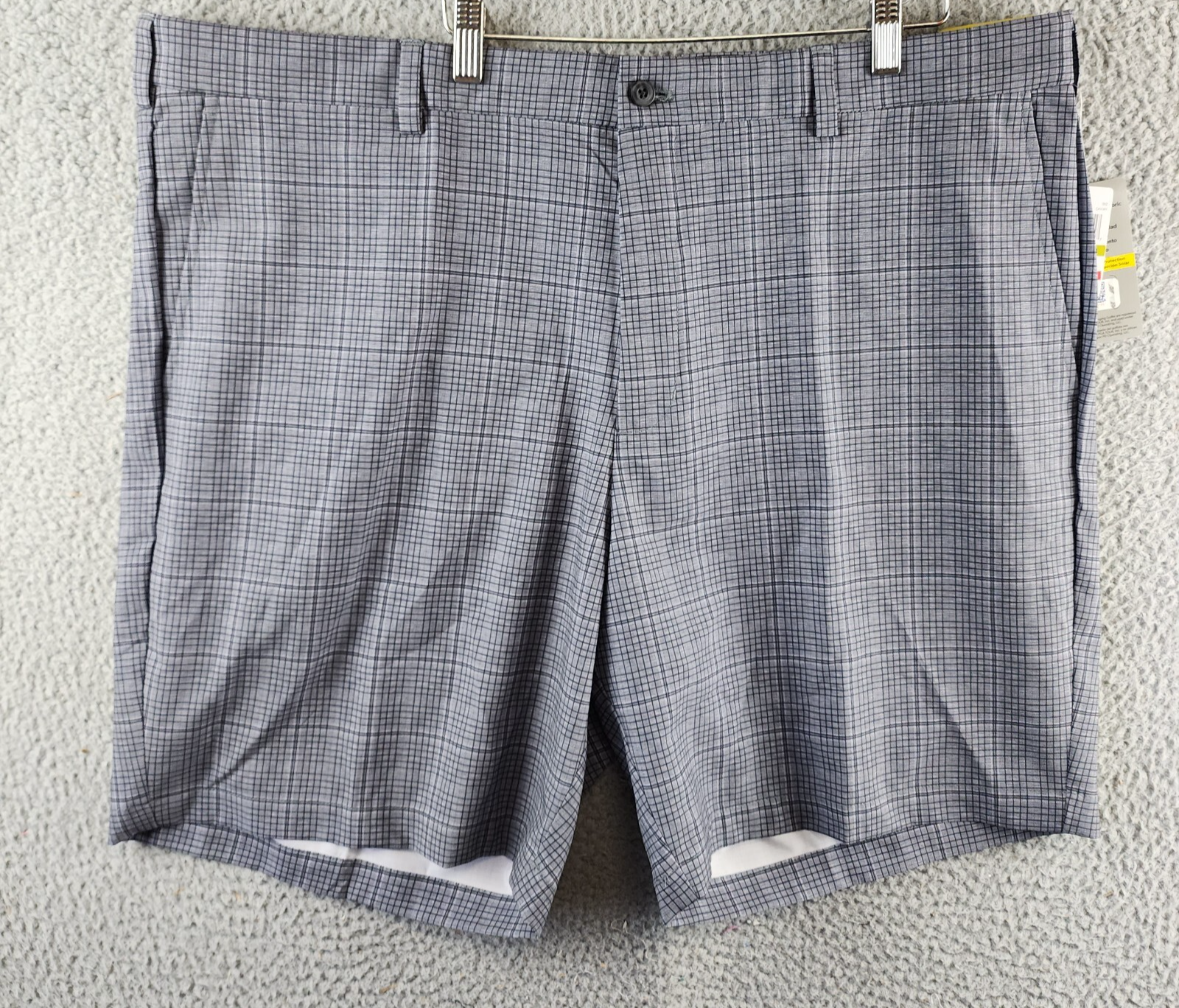 PGA TOUR Check Print Performance Golf Shorts Men's 44 Caviar Slash Pockets - Picture 2 of 16