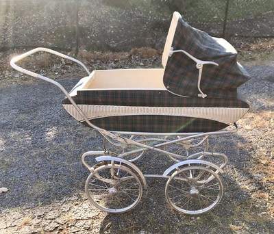 old fashioned bassinet stroller