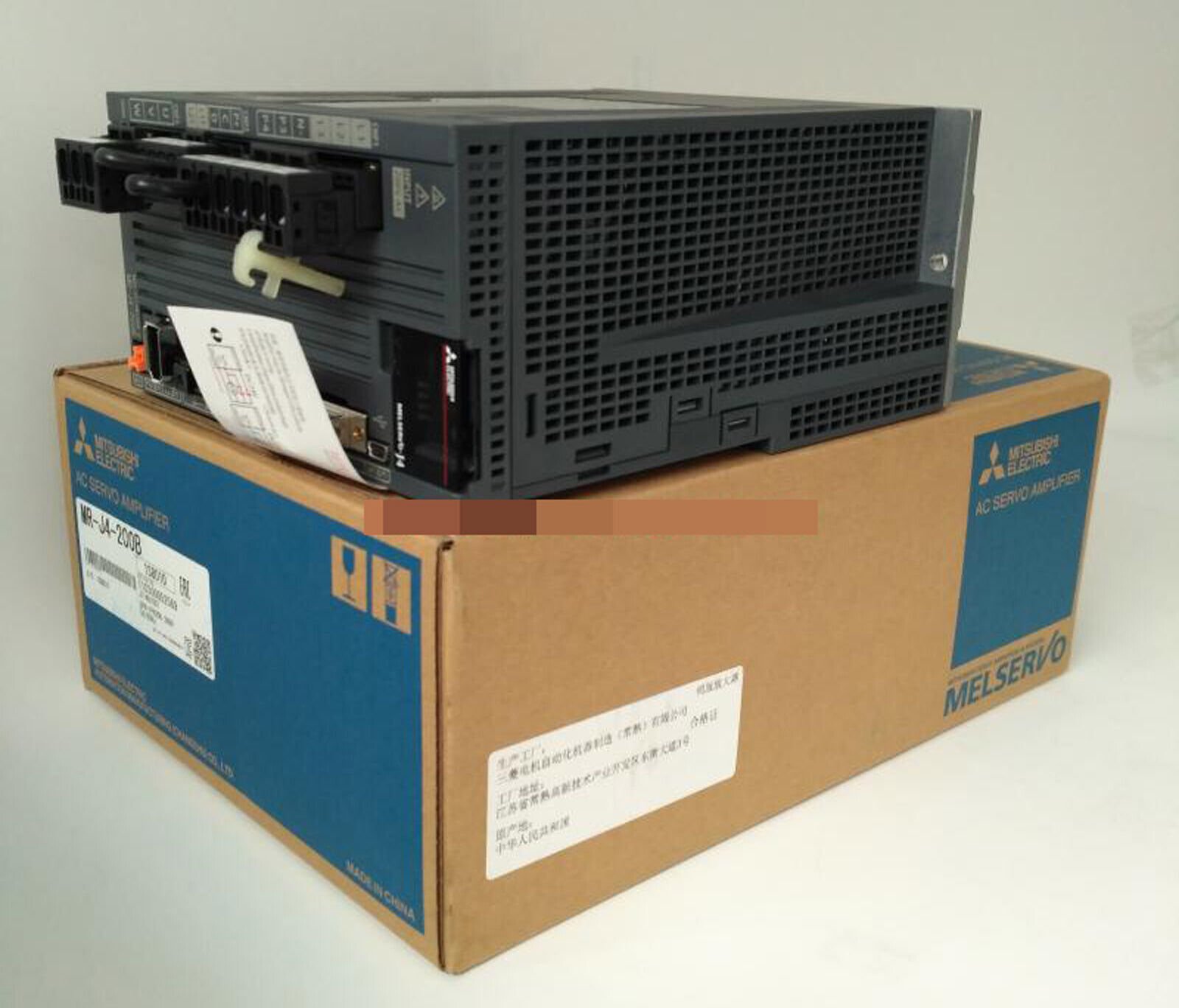 新品 MITSUBISHI/三菱 MR-J4-200B サーボアンプ 【保証付き】【送料