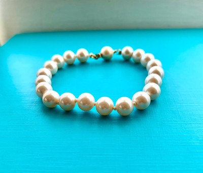 Vintage Cream Faux Pearl Hand Knotted Hidden Clasp 7.5'' Bracelet