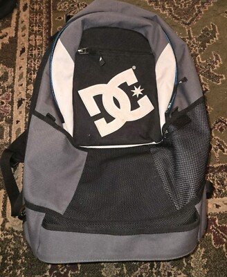 DC Shoe Co USA  Backpack w/ Skateboard Straps Vintage Black Grey White Blue