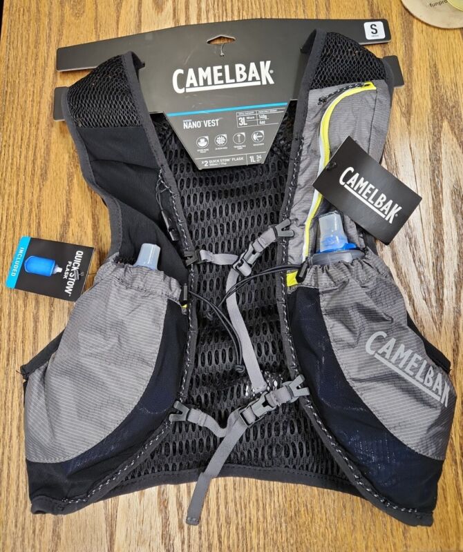 CamelBak Nano Hydration Vest 34oz Adult Size Small