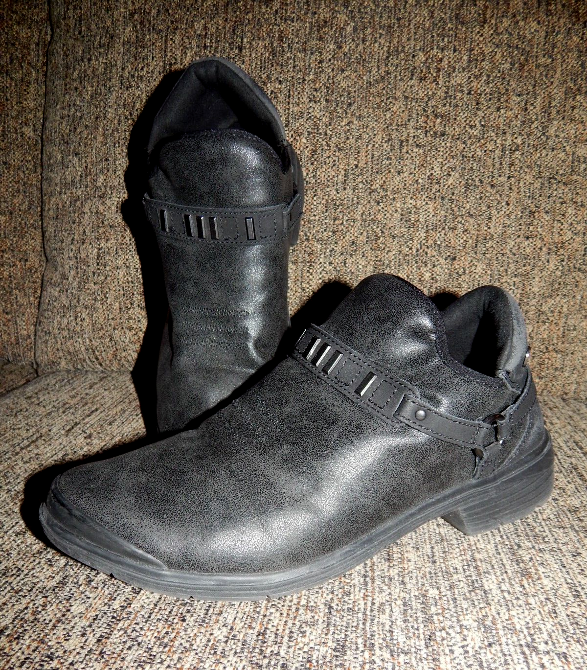 Bzees top romance bootie