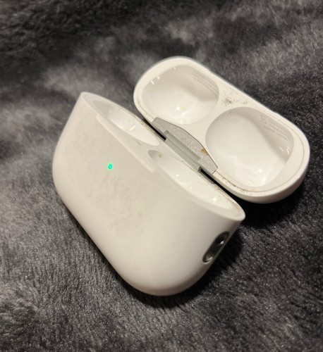 Apple AirPods Pro 2nd Generation with MagSafe Wireless