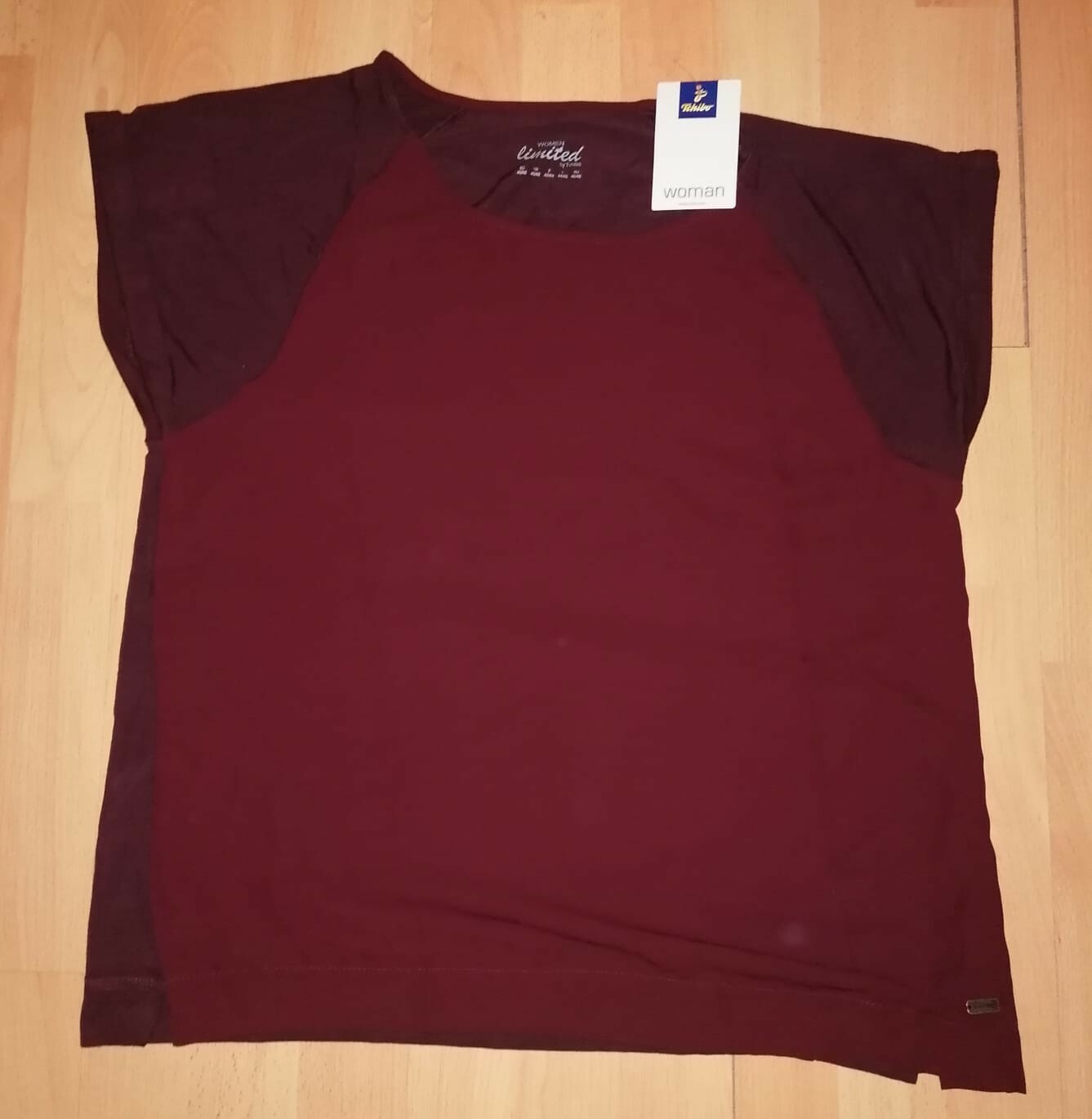 Damen Shirt von limited by tchibo in Größe 4042,Farbe lila und neu