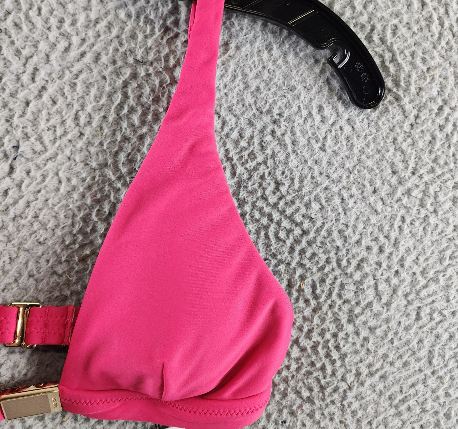 L'Agence Lexie Solid Over the Shoulder Bra Bikini Top Women's XS Berry Back Hook - Picture 4 of 14