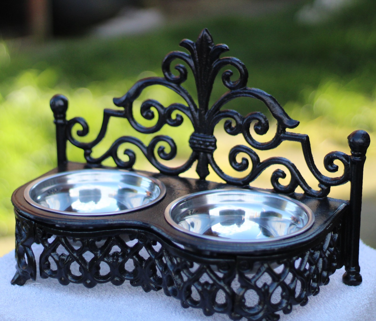 cast iron dog bowl