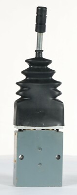 New 1X2TH6L06107 Rexroth - Sigma Stackable Single Axis Hydraulic Pilot Controlle