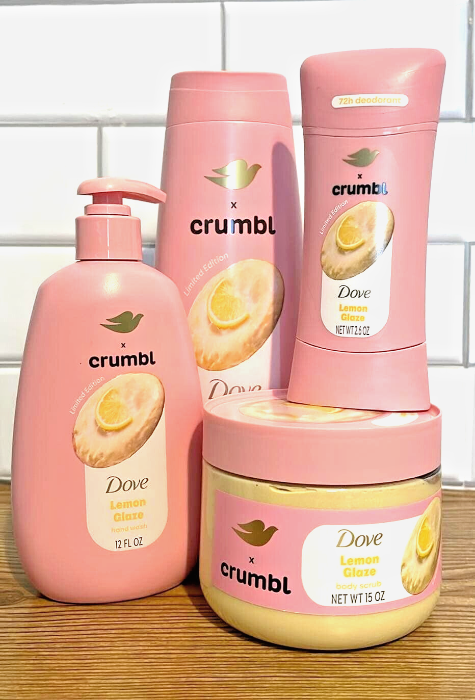 アメリカ話題の期間限定商品！Dove×crumbleコラボ ボディケア2点