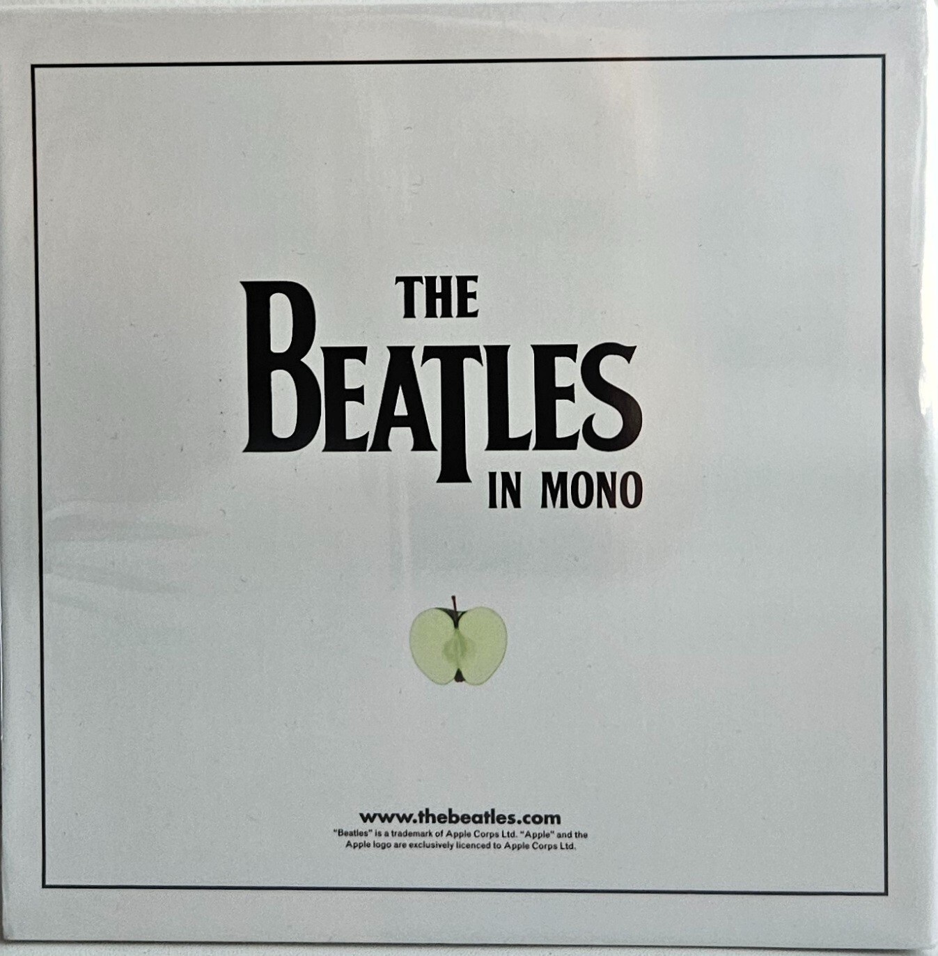 洋楽 THE BEATLES IN MONO BOX 13CD THE BEATLES - IN MONO , BOX, 13 CD in miniature vinyl