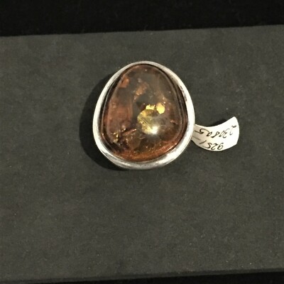 Ring aus Silber Bernstein. Größe 19. 18,5 mm . Ca 15 Gramm