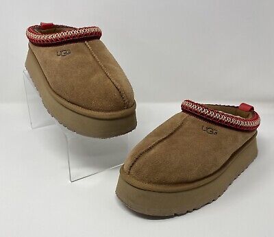 UGG Tazz Womens Size 8 Chestnut Brown Clogs Platform Suede Slippers Embossed