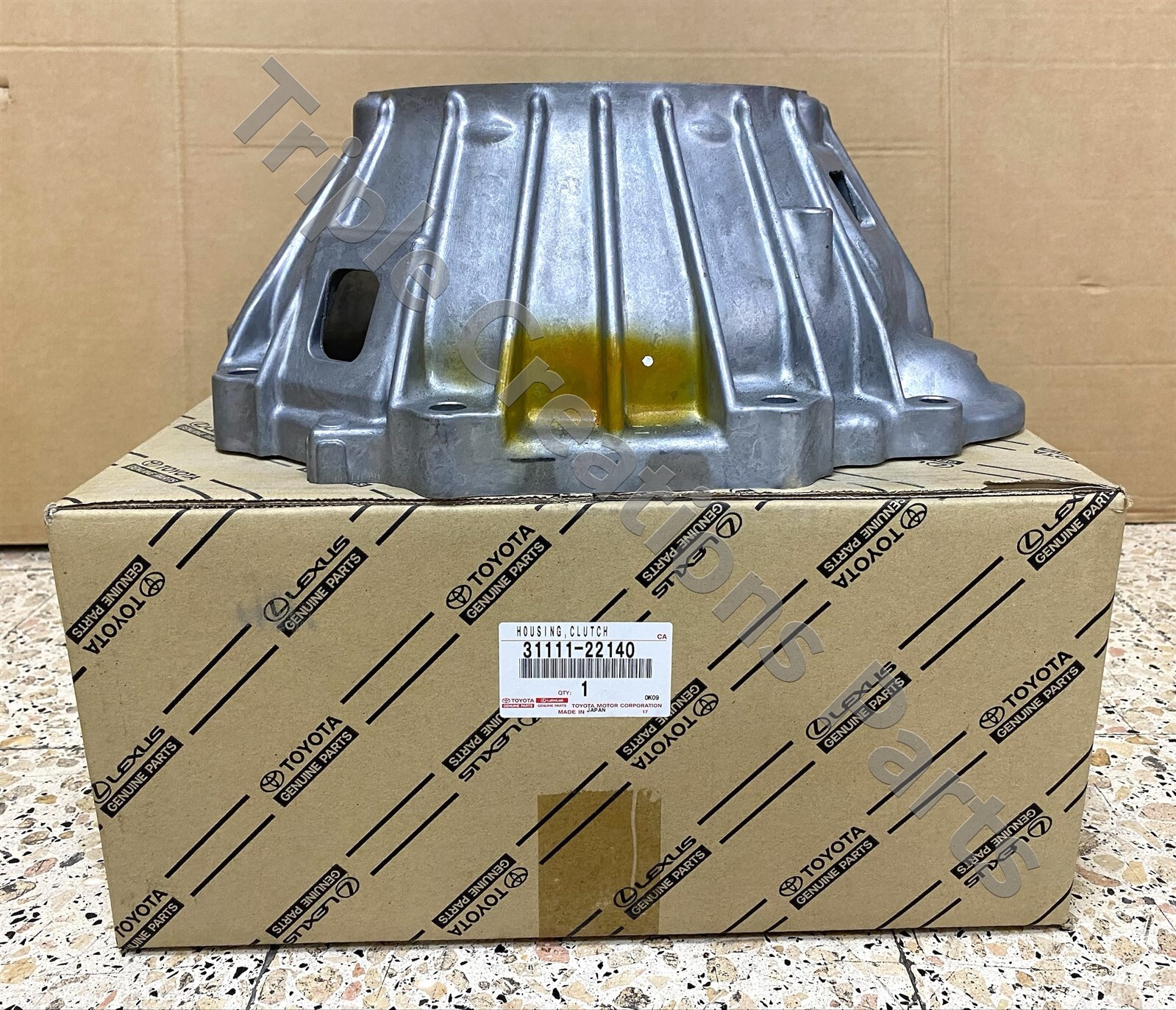 3111122140 GENUINE Toyota HOUSING, CLUTCH 31111-22140 OEM | eBay