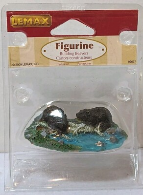 RARE 2009 Retired Lemax Village Christmas Collection BUILDING BEAVERS #92637