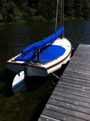 Cape Dory Handy Cat 14’6” Catboat