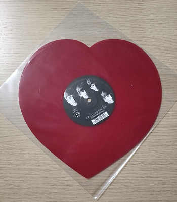 The Beatles - Love Me Do / PS I Love You Heart Shaped Vinyl