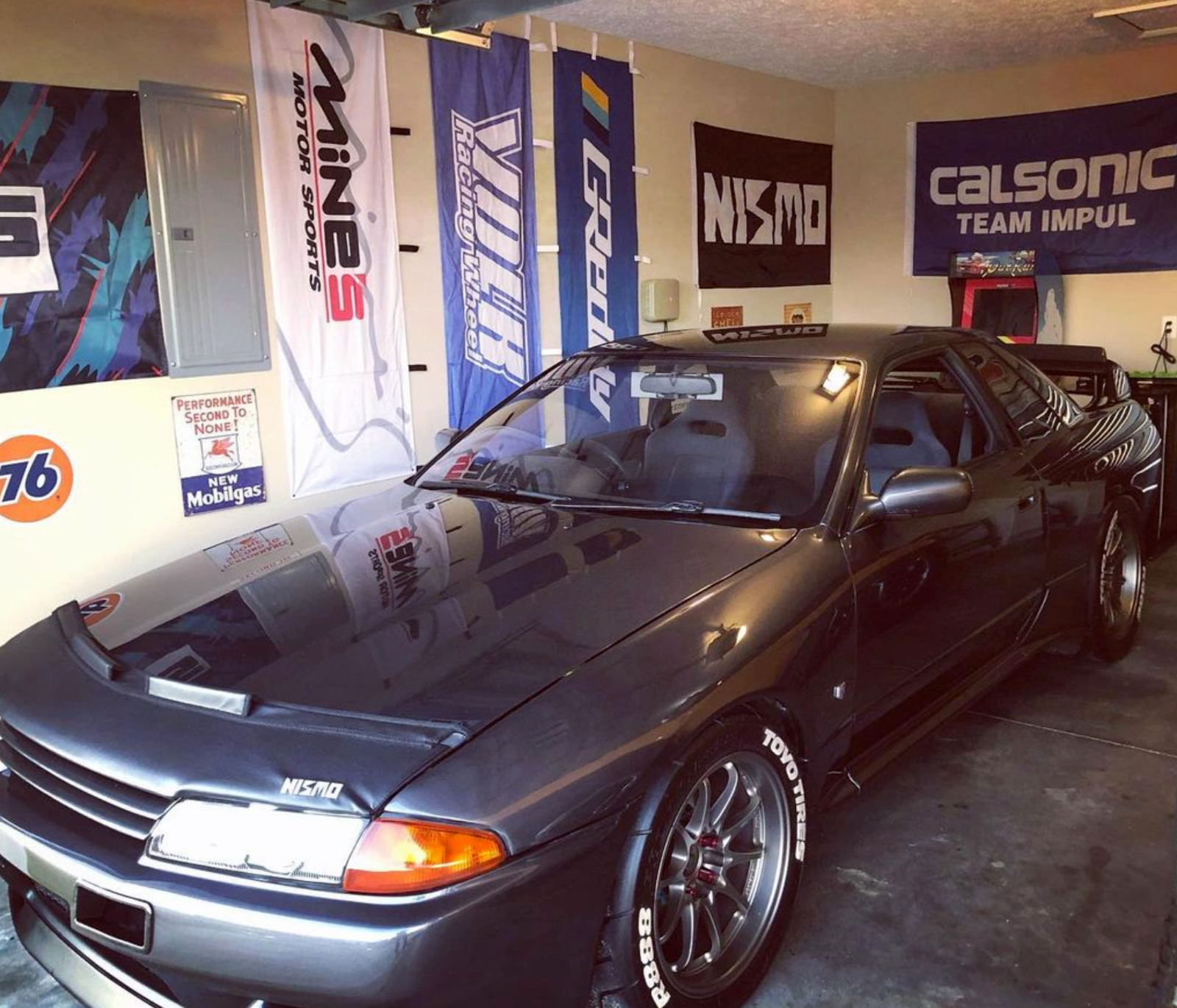 HONDA (BLACK BG) NOBORI FLAG - JDM NOBORI FLAGS