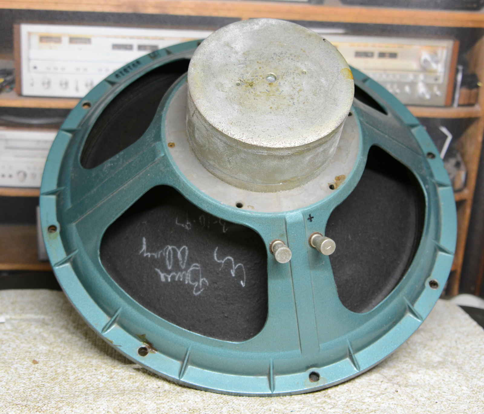 1 Altec Lansing 15 416