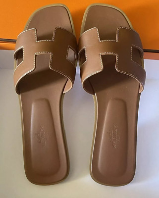 Hermes Brown Gold Calfskin Oran Sandals Size 38 EU