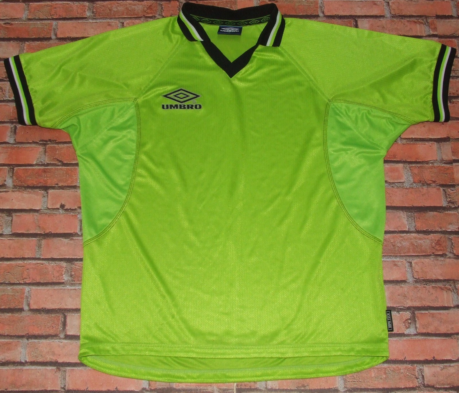 Umbro Vintage Football Shirt Streetwear Nolel Made In