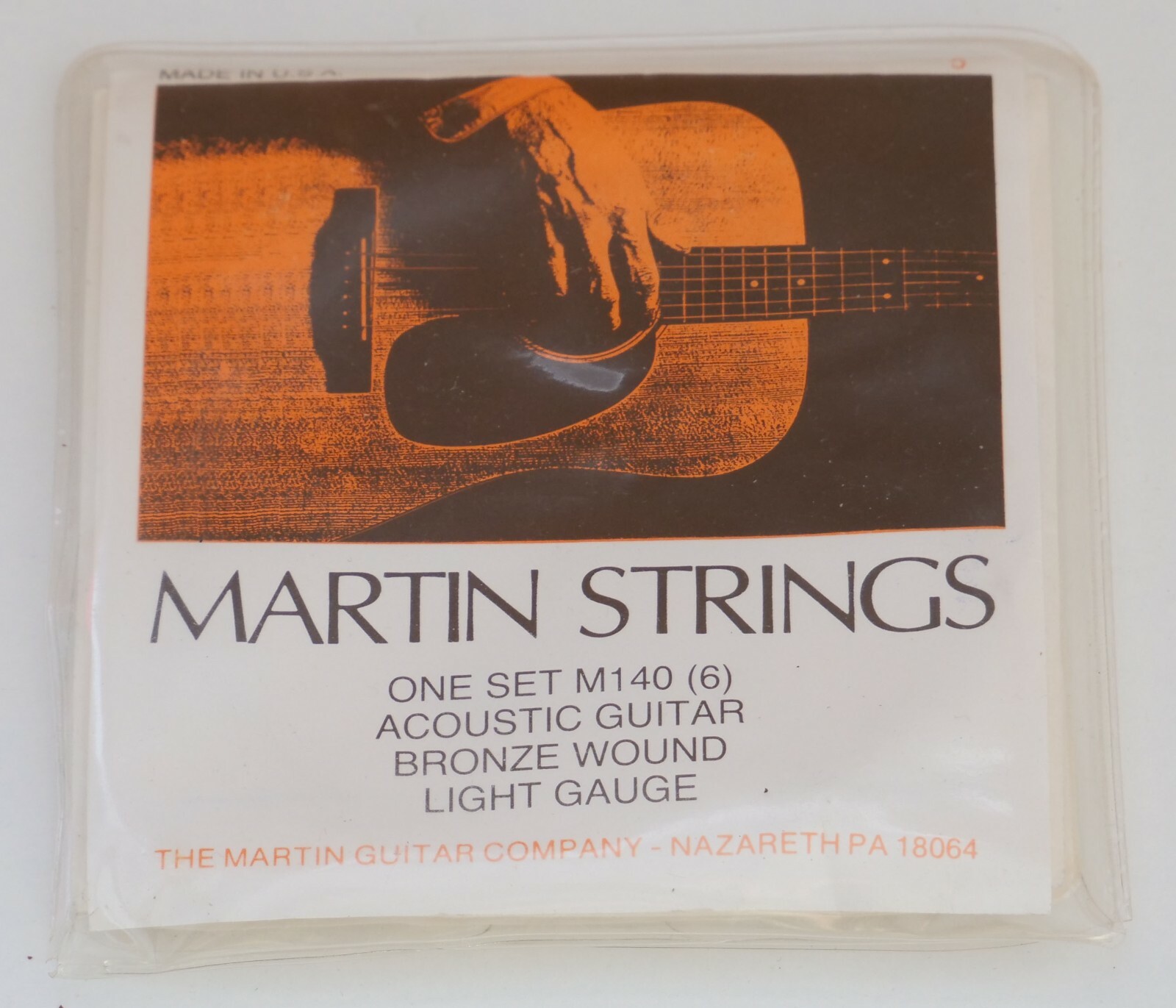Martin Acoustic Guitar Strings Bronze Wound Light Gauge (2 sets)のeBay公認