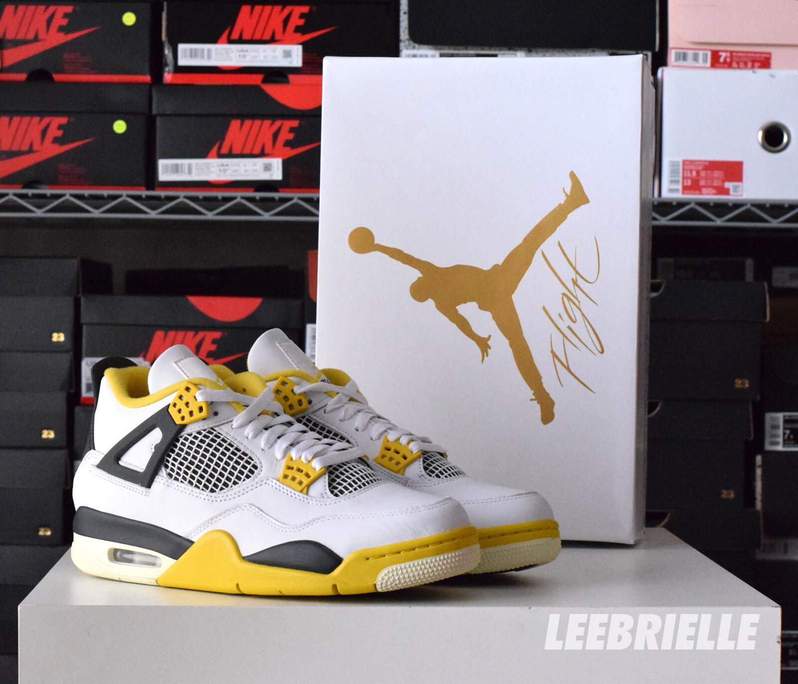 Pre-owned Jordan Nike Air  4 Retro Vivid Sulfur Aq9129-101 Women's Size In White