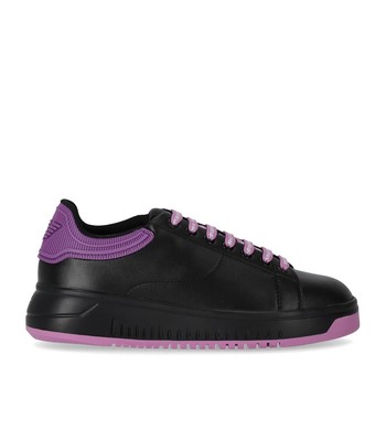

Женские черно-сиреневые кроссовки Emporio Armani, Черный, X3X024-XN825-R295