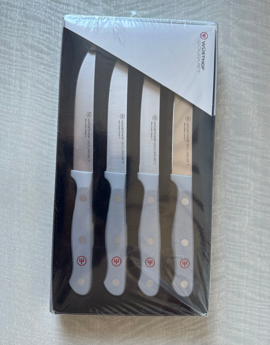 Of 4, In Gray, New