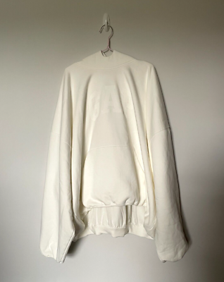 Gap hotsell hoodie white