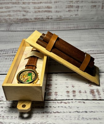 1995 DISNEY WATCH COLLECTORS CLUB TRAIN SERIES PETE S DRAGON LE# 4016/7500 DS119