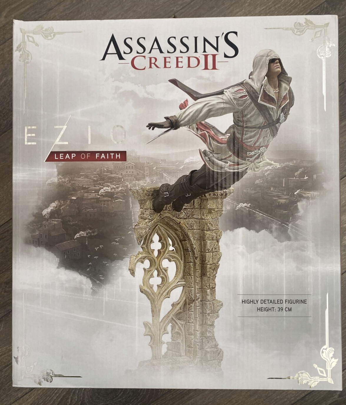 ASSASSIN’s  EZIO LEAF of FAITH Assassins Creed Ezio Leap of Faith Collectors Edition Statue