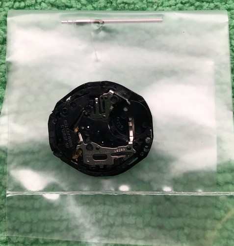 Seiko Morioka Tokei V829A Quartz Watch Movement With Stem
