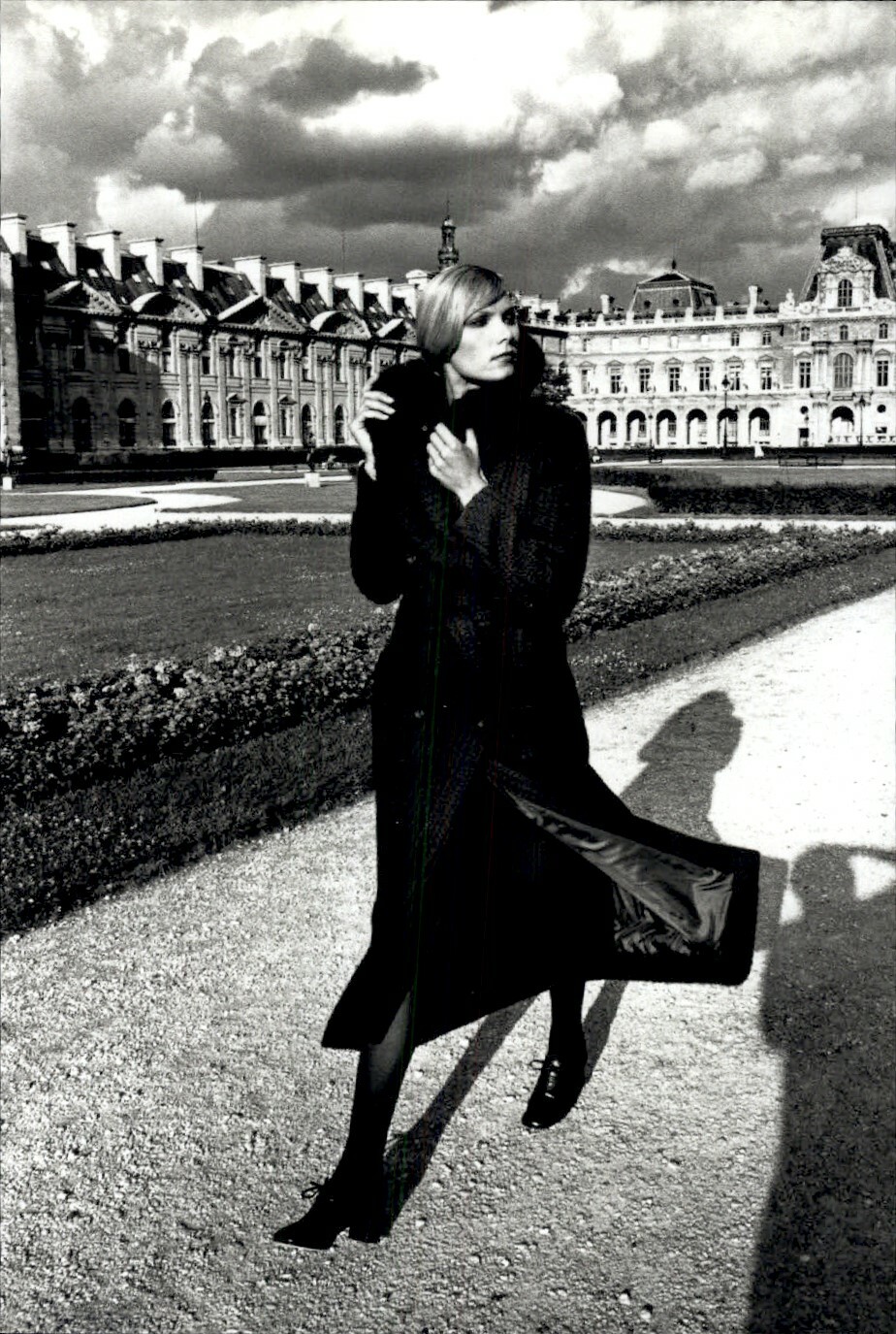 White Women Helmut Newton 写真集 洋書VOGUE $_57.JPG?set_id=880000500F